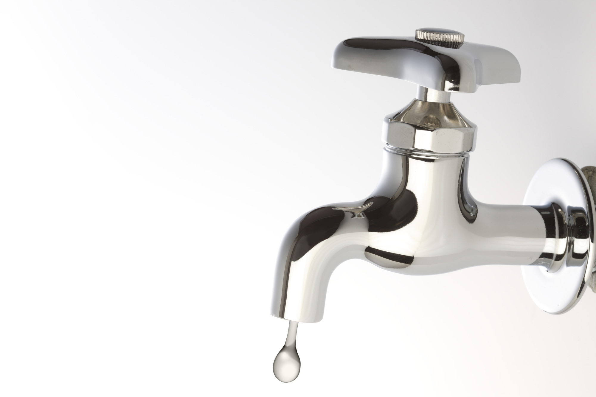 蛇口水漏れの応急処置 水栓別の修理方法も解説 ザットマン